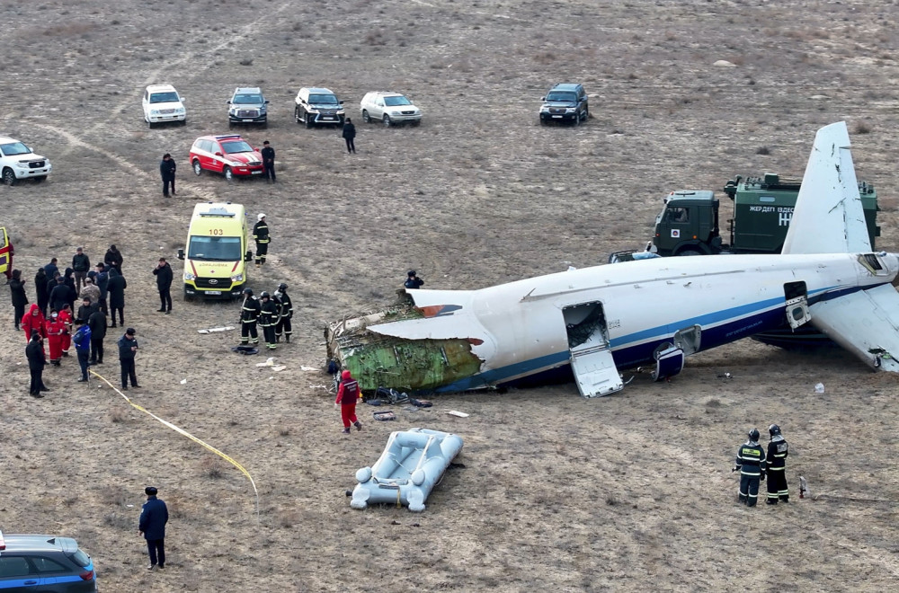 Ovo je kao MH17? Putnički avion je oboren