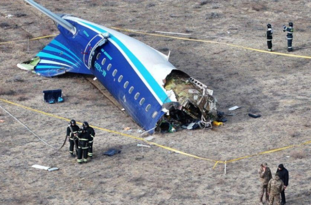 Srušio se putnički avion u Kazahstanu, od 67 ljudi, 29 preživelo