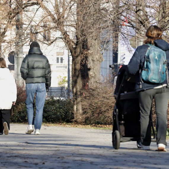 Sutra nas očekuje pravo proleće: Temperatura blizu dvadesetog podeoka