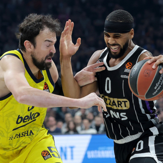 Partizan dobro krenuo, Fener odgovorio