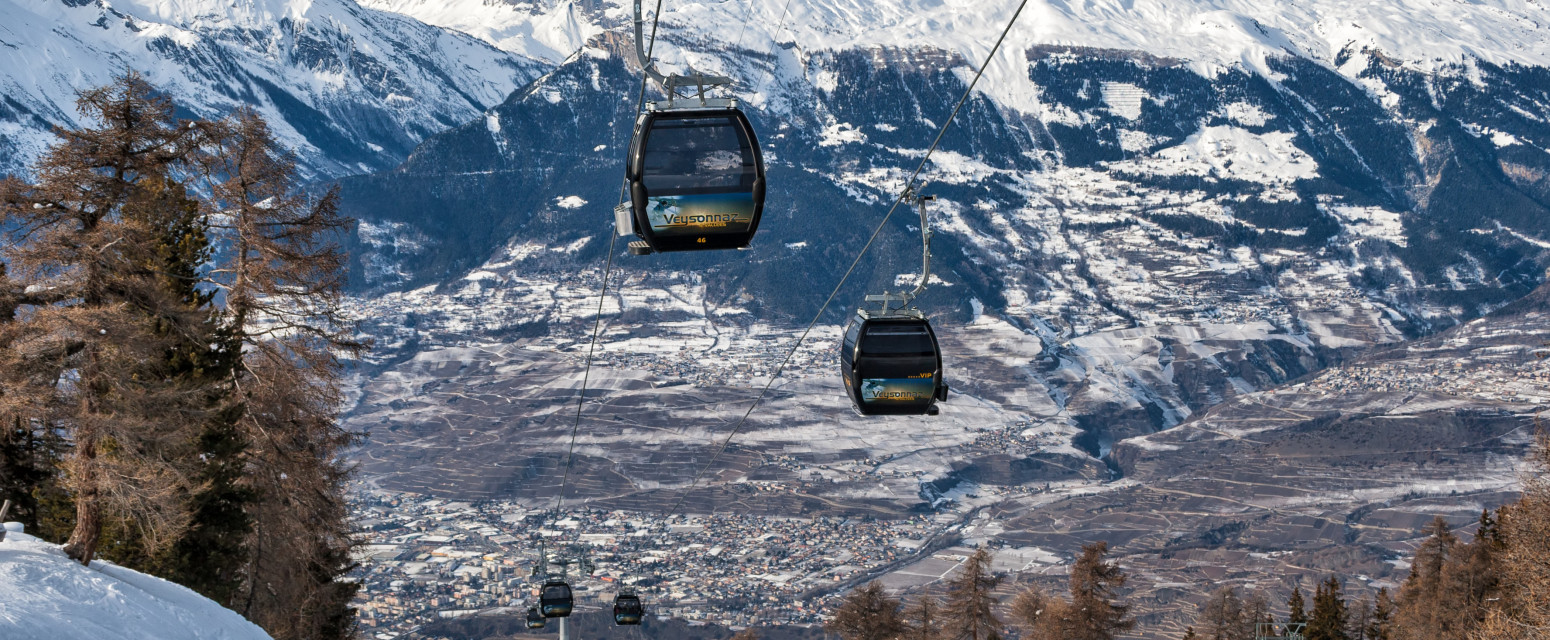 Haos u poznatom ski centru: Svi skijaši evakuisani iz gondola