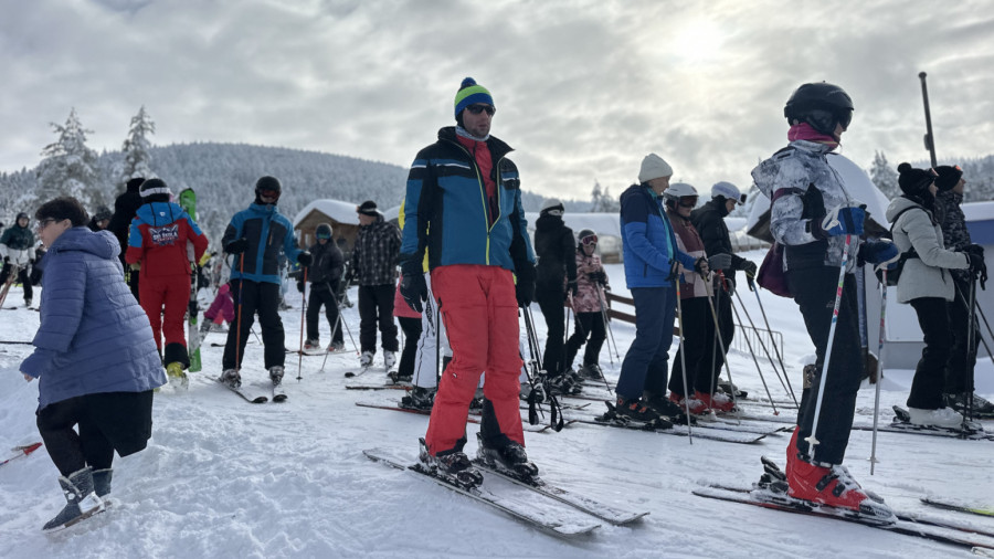 Ski-sezona u Srbiji obećava: Kopaonik, Tornik i Stara planina već puni skijaša FOTO