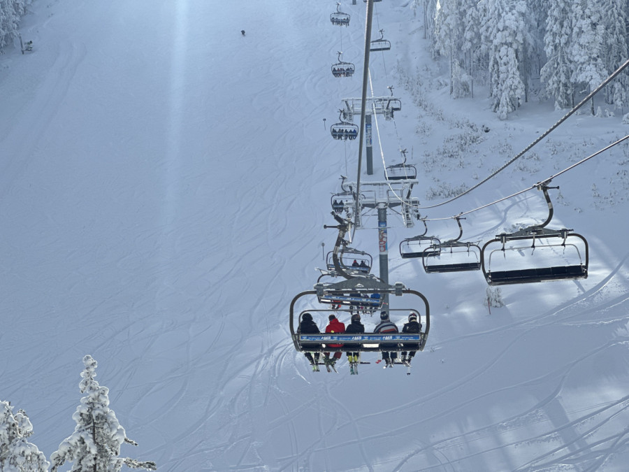 Ski-sezona u Srbiji obećava: Kopaonik, Tornik i Stara planina već puni skijaša FOTO