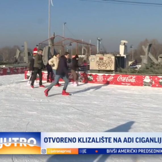 Otvoreno još jedno klizalište u Beogradu: Evo gde i koja je cena klizanja VIDEO