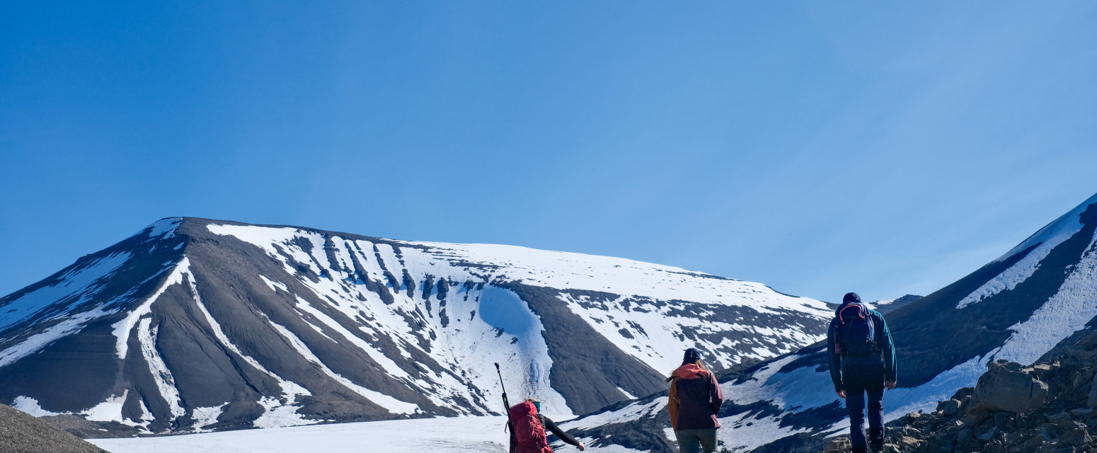 Svalbard je mesto koje će vas naterati da zavolite zimu: Magična svetlost ostaviće svakoga bez daha