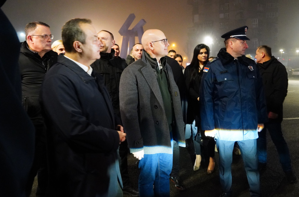 Vučević i Dačić obišli policajce na dužnosti: Relativno mirna noć FOTO