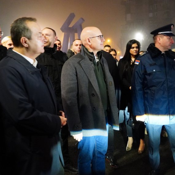 Vučević i Dačić obišli policajce na dužnosti: Relativno mirna noć FOTO