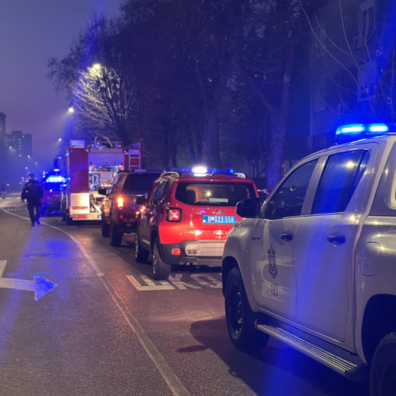 Veliki požar u centru grada: Četiri osobe su prevezene u bolnicu FOTO/VIDEO