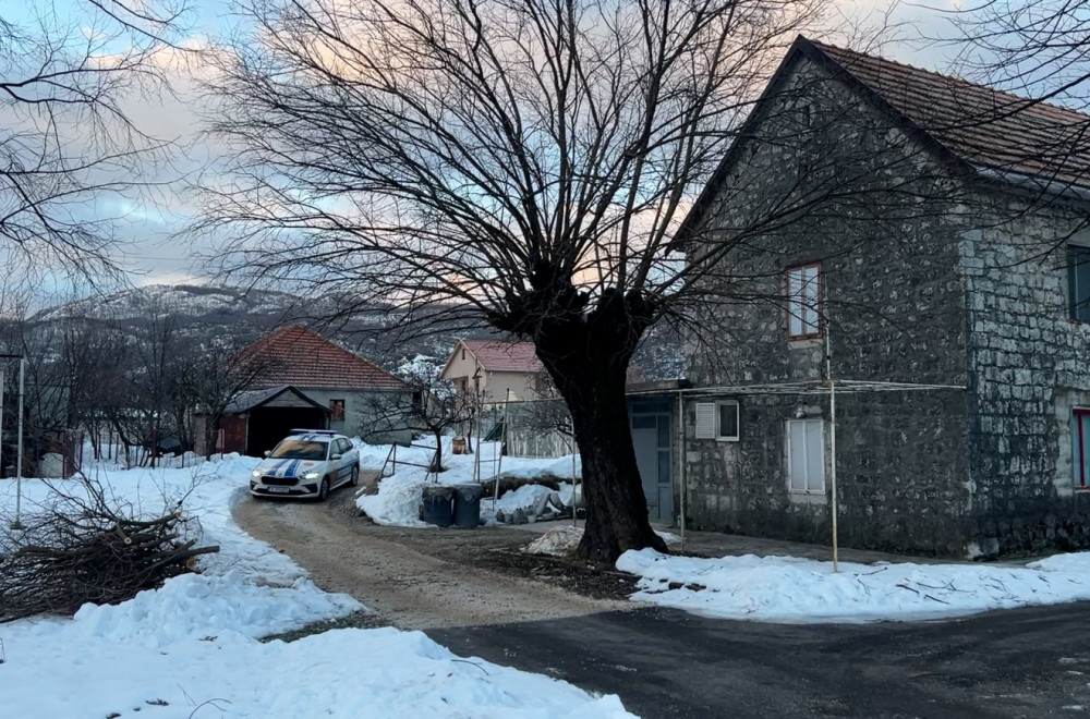 Policija opkolila kuću ubice sa Cetinja: Komšije otkrile detalje o njemu FOTO/VIDEO