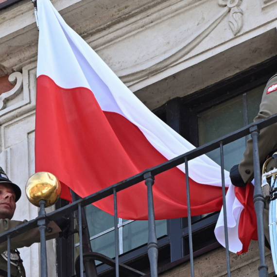 Hladan tuš za Poljsku: Patetično i detinjasto