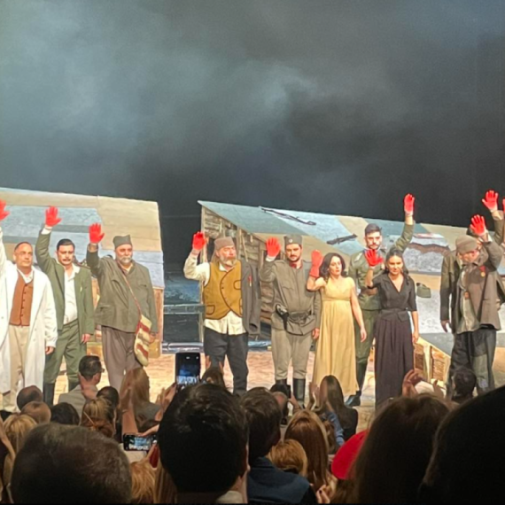 Hamas symbols in serbian theatres