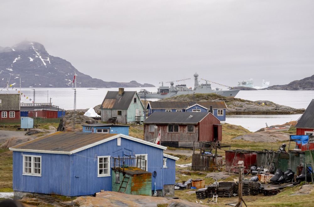 Greenlanders: YES!