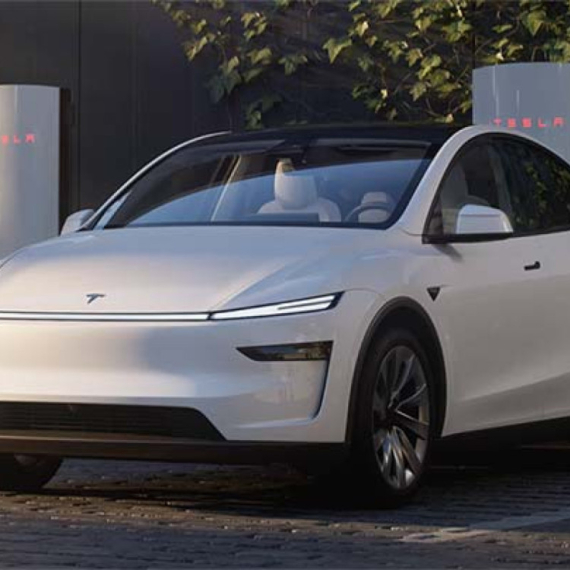 Unapređen posle pet godina: Predstavljen Tesla Model Y Juniper FOTO