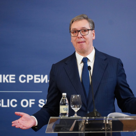 Vučić: Dobili smo još jednu lošu vest, ne možemo očekivati više gas od Azerbejdžana