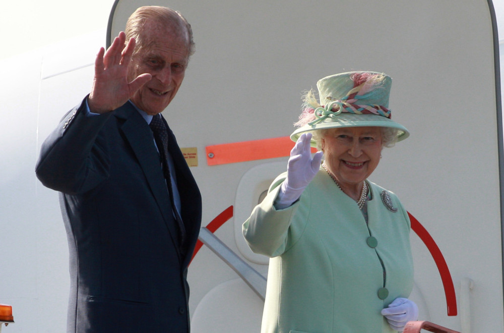 Skida se oznaka tajnosti sa hiljade pisama kraljice Elizabete i princa Filipa FOTO