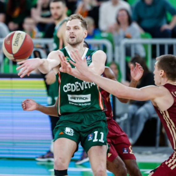 Cedevita Olimpija "pregazila" FMP – 33 razlike!