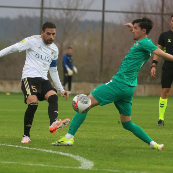 Čukarički i Radnički Kragujevac poraženi na pripremama