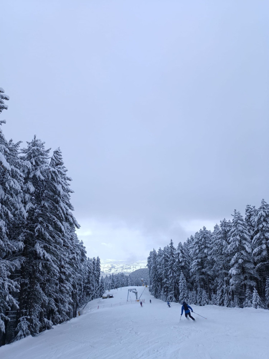 Srbi rado biraju ovo skijalište: Staze duge 70 kilometara, a važi za jedno od jeftinijih FOTO