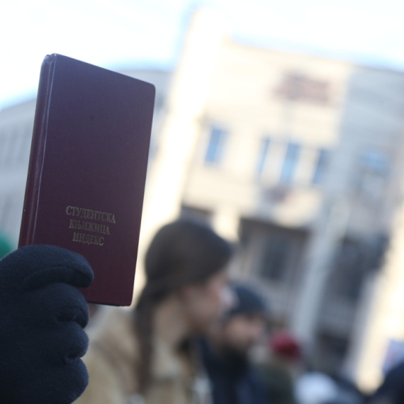 Ko sada laže? Milivojević priznao da su protesti politički – studenti ga demantovali VIDEO