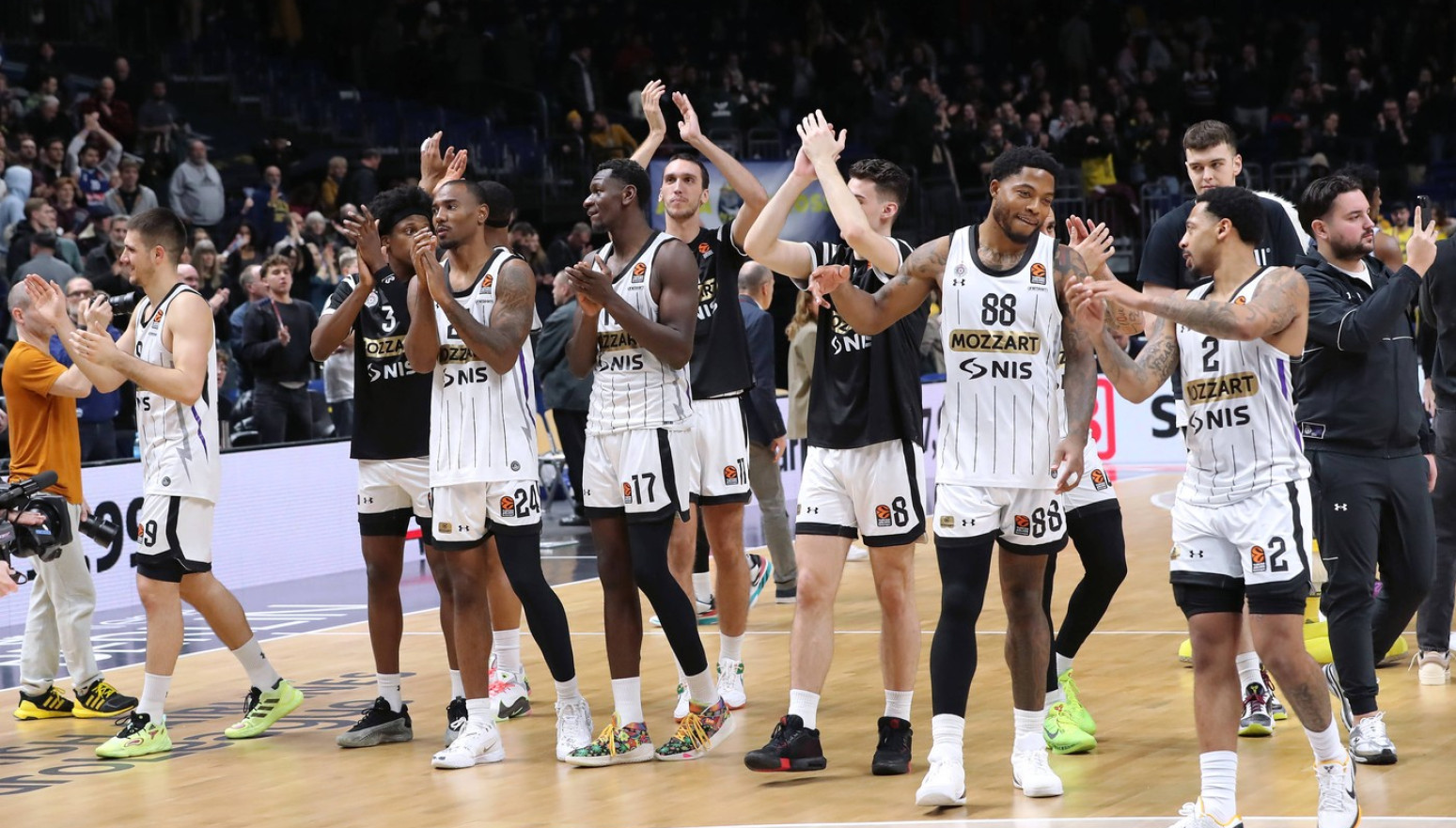 Osveta se služi hladna – Partizan razbio Asvel