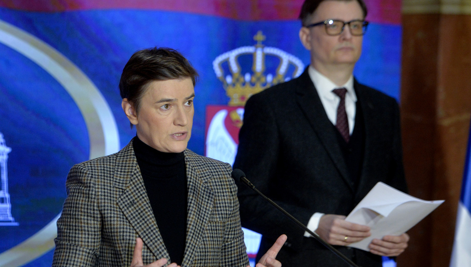 Ana Brnabić's address: "Here's 100 signatures"