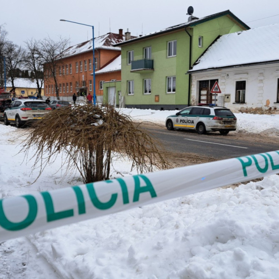 Masakr u školi u Slovačkoj: Dvoje ubijenih, napadač priveden FOTO