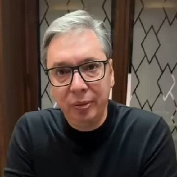 Vučić: Obavestite nas gde se okupljate, da država pruži zaštitu; Nadam se da će studentkinja biti dobro VIDEO