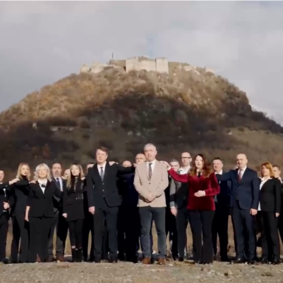 Srpska lista objavila protivni spot za izbore na Kosovu: Ponosno se vijori trobojka VIDEO