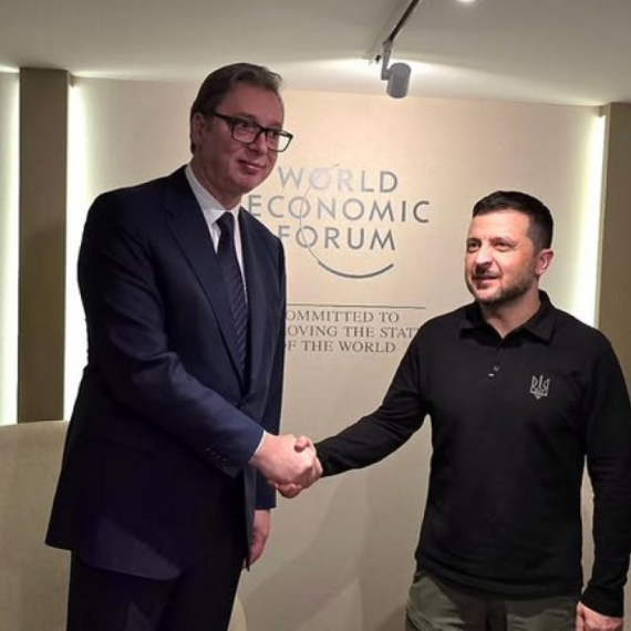 Vučić sa Zelenskim: Razgovarali smo o aktuelnoj geopolitičkoj situaciji i mogućnostima za postizanje mira FOTO