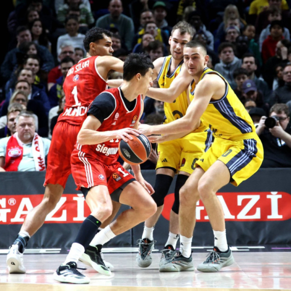 Nemački derbi rešen na štetu Partizana - Bajern ubedljiv u Berlinu