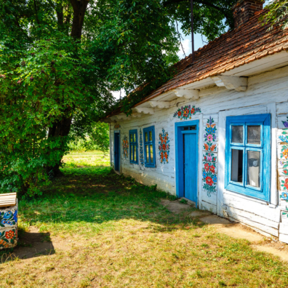 Ovo je najlepše selo u Evropi: Celo je oslikano, autentično i neodoljivo FOTO