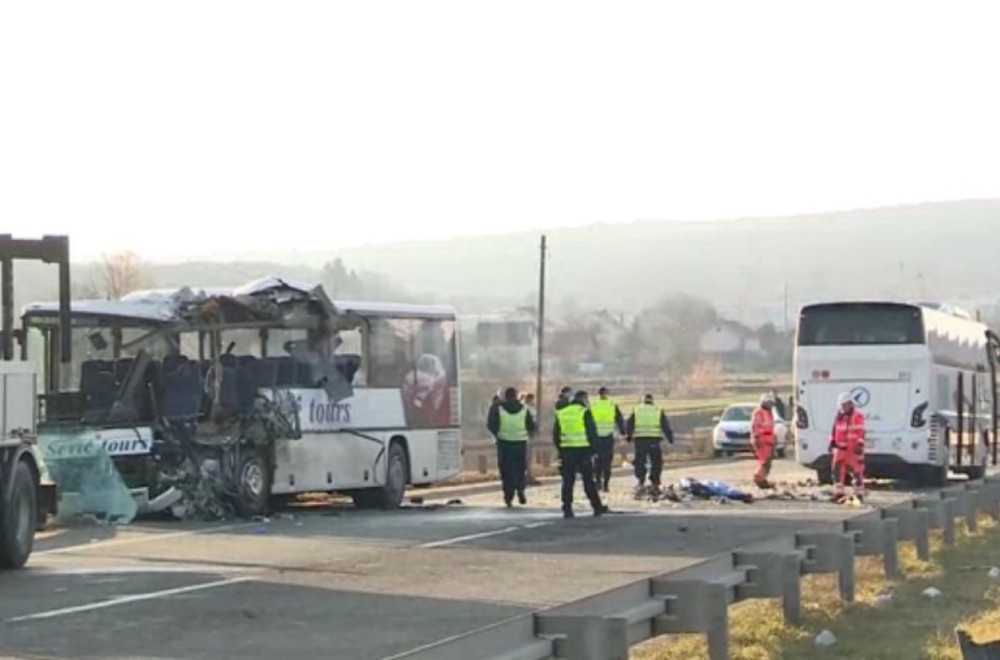 Velika tragedija u Srbiji: Oni su nastradali u sudaru autobusa kod Umke