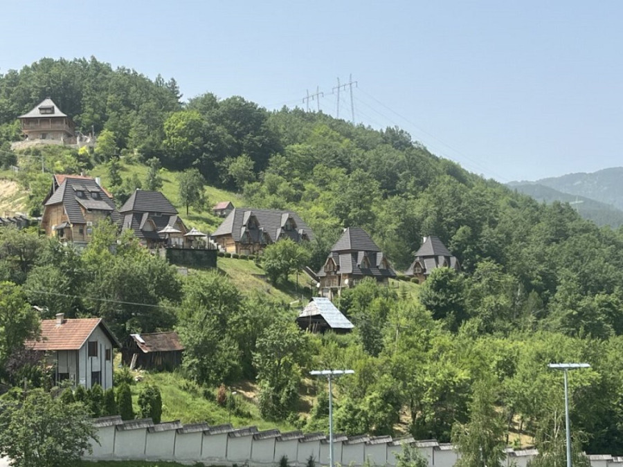 Najpopularnija pruga na Balkanu slavi 100. rođendan: Šarganska osmica je čudo i neverovatna atrakcija FOTO