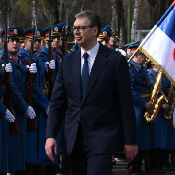 Vučić: Army is the pillar of our security and our pride; We will continue to modernize and develop it PHOTO