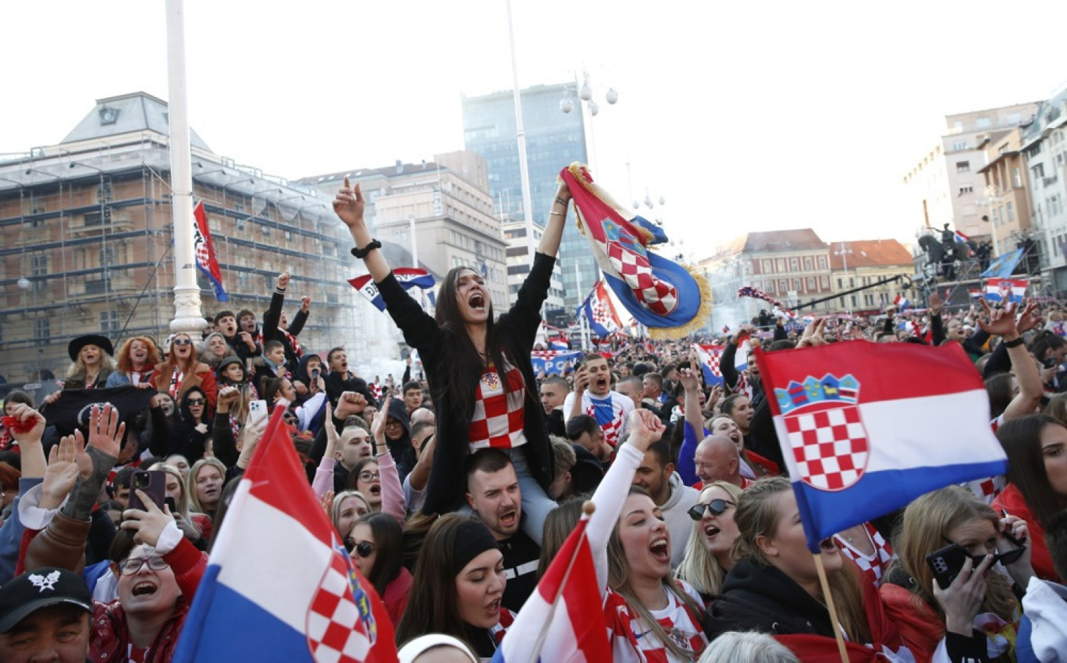 Hrvati opet slavili uz Tompsona – rukometaši insistirali VIDEO