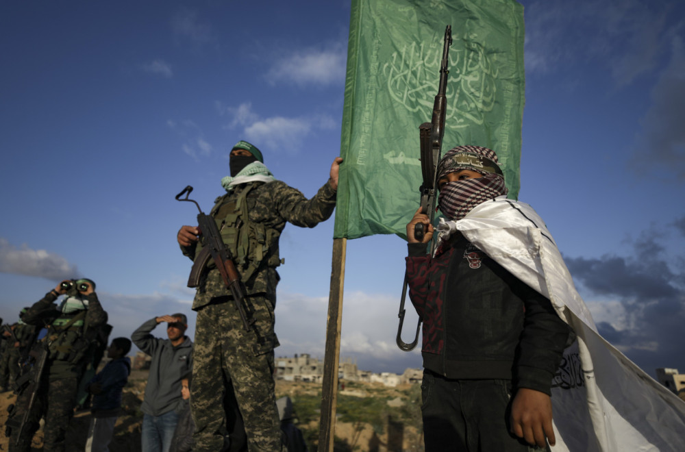 Brutalno, okrutno... Hamas primorao taoce da gledaju kako druge puštaju na slobodu VIDEO