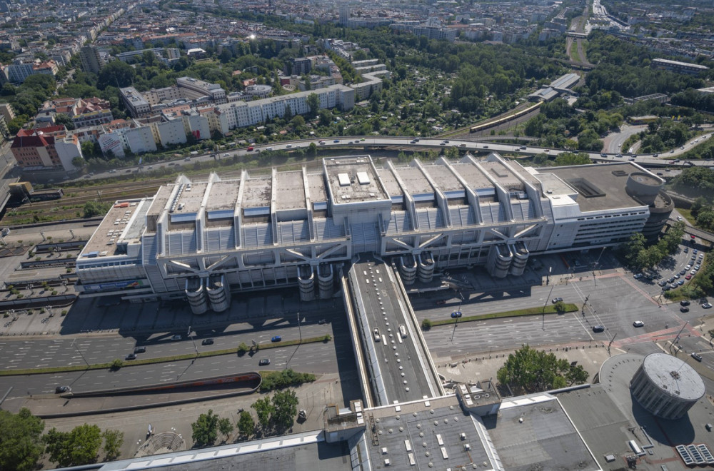 Ovo je jedna od najvećih napuštenih zgrada Evrope FOTO/VIDEO