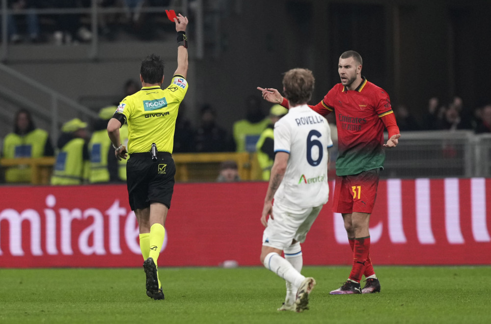 Haos: Pavlović isključen, Jović jedva da je igrao – Lacio srušio Milan u 98. minutu VIDEO  -  Lige petice  -  Fudbal -  B92.sport - B92.net