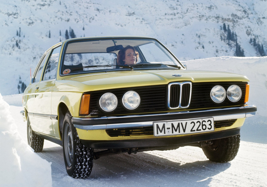 Rađanje klasika: Kako je prvi BMW Serije 3 promenio svet premijum automobila