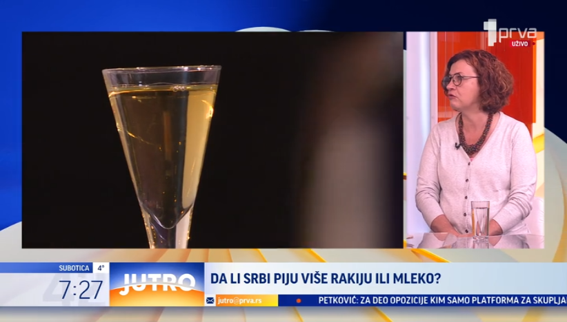 Alkohol ili mleko? Šta Srbi više piju?