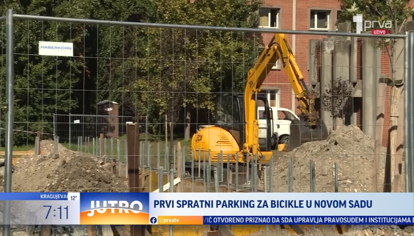 Prvi spratni parking za bicikle u Novom Sadu