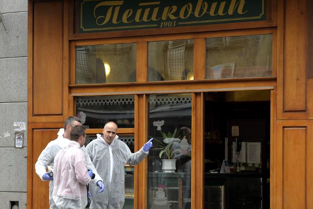 Man blows himself up in shop owned by ex-minister