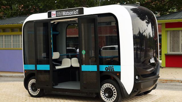 Upoznajte Olli - elektrièni minibus bez vozaèa (FOTO)