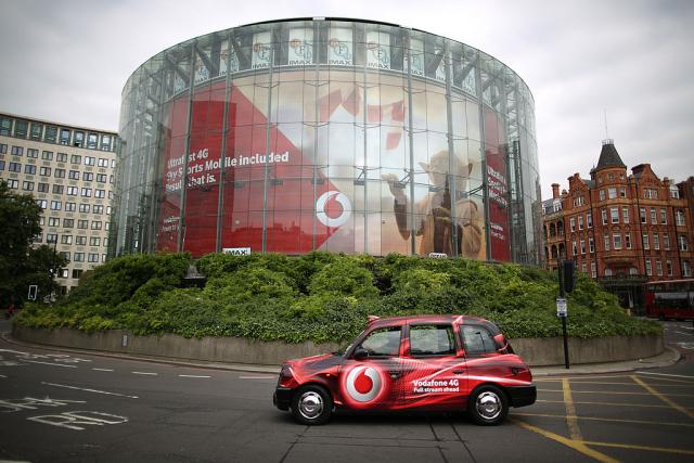 Nižu se "pozdravi": Britaniji ode i Vodafon