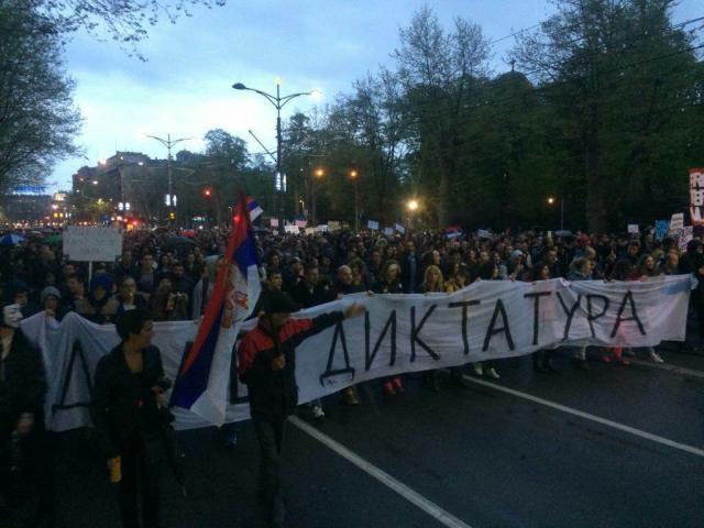 Peti dan protesta u Beogradu, NS, Nišu, KG, Kraljevu...