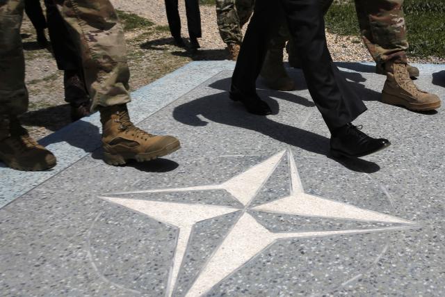 Stotenberg: NATO neæe u rat protiv Islamske države