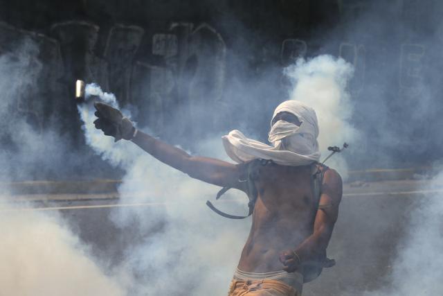 Venecuela: Poslanici demonstranti- teroristi ili heroji?