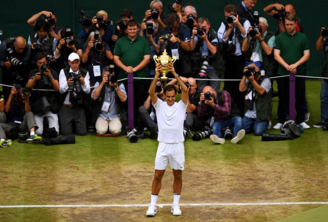 Federer: Ne planira se osam titula