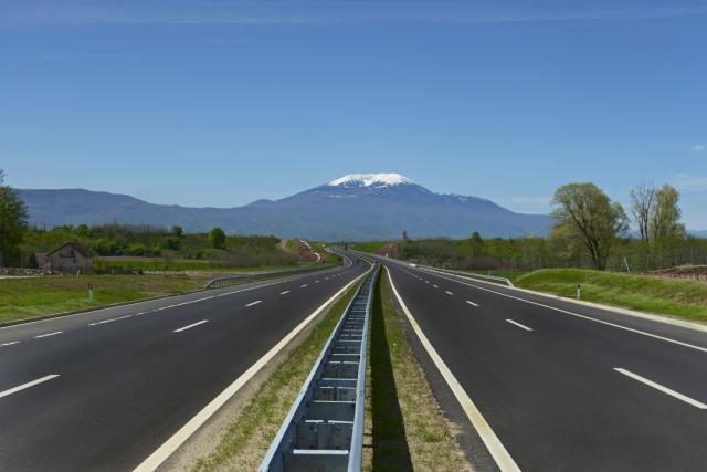 Ministarka zove Bugare: Zajedno da gradimo autoputeve