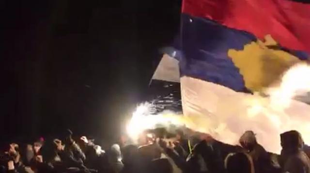 Navijači dolaze u Kovilovo zbog utakmice s Kosovom (VIDEO)